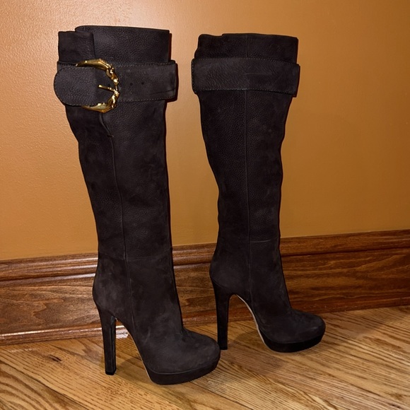 Gucci Heeled Boot - Picture 3 of 13